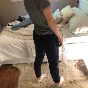 Size 2 lululemon joggers